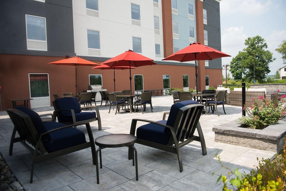 Hampton Inn & Suites Warrington Horsham Zewnętrze zdjęcie